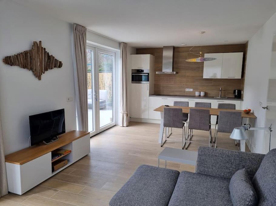 Vakantiewoning 1 Aan Zee, 400 Meter Van Het Strand Заутеланде Екстериор снимка